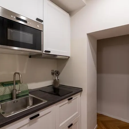Appartement Vatican Suite: Steps To St. Peter By Viva Domus